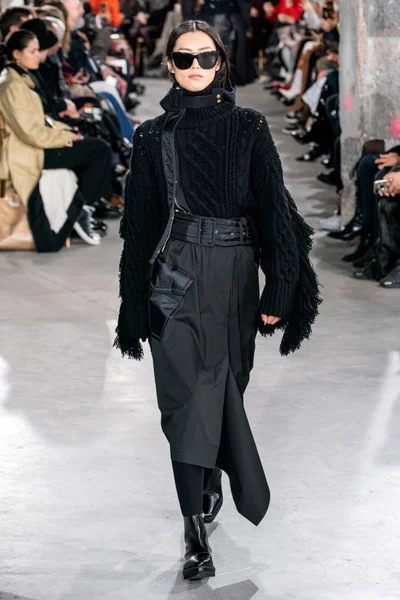 Look 39
